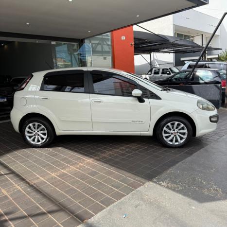 FIAT Punto 1.4 4P ATTRACTIVE FLEX, Foto 3