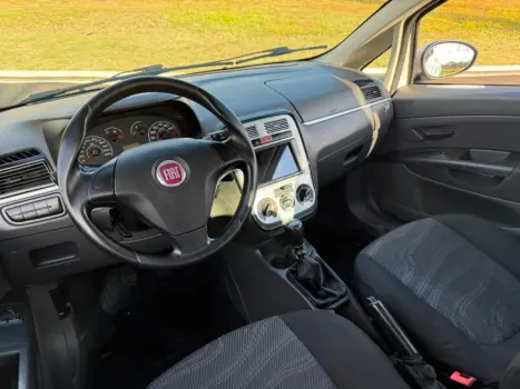 FIAT Punto 1.4 4P ATTRACTIVE FLEX, Foto 9