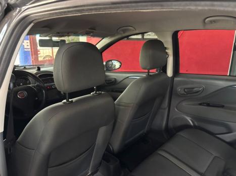 FIAT Punto 1.4 4P ATTRACTIVE FLEX, Foto 5