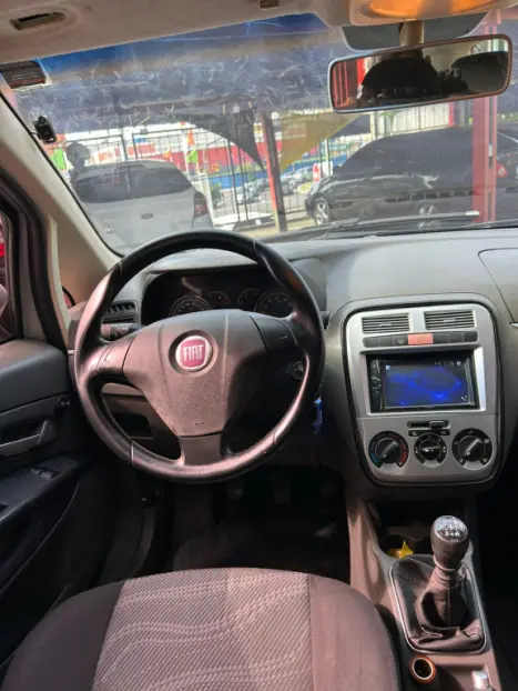 FIAT Punto 1.4 4P ELX FLEX, Foto 6