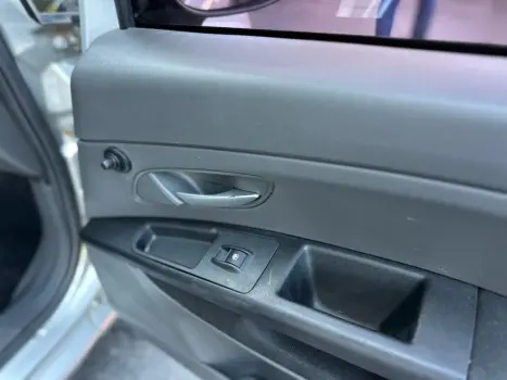 FIAT Punto 1.4 4P ELX FLEX, Foto 8