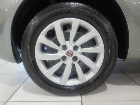 FIAT Punto 1.4 4P ELX FLEX, Foto 3