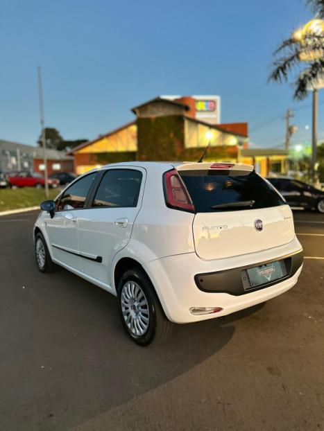 FIAT Punto 1.4 4P FLEX ATTRACTIVE ITALIA, Foto 6