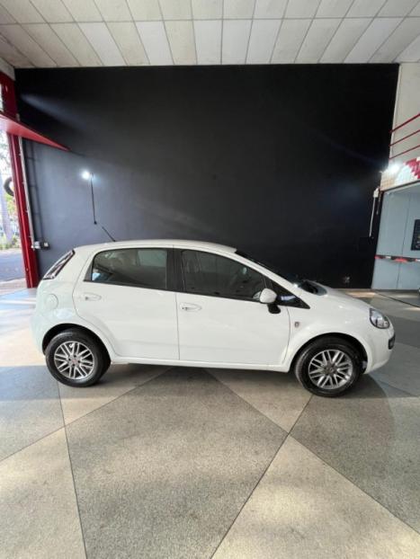 FIAT Punto 1.4 4P FLEX ATTRACTIVE ITALIA, Foto 4