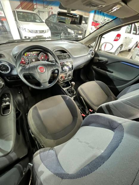 FIAT Punto 1.4 4P FLEX ATTRACTIVE ITALIA, Foto 12