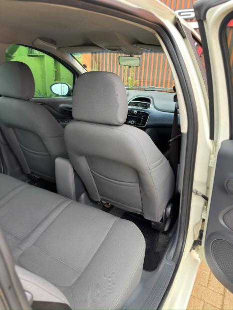 FIAT Punto 1.4 4P FLEX ATTRACTIVE ITALIA, Foto 10