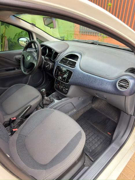 FIAT Punto 1.4 4P FLEX ATTRACTIVE ITALIA, Foto 11