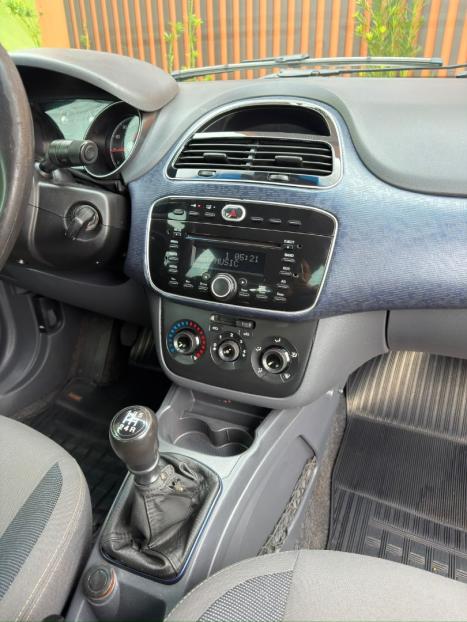 FIAT Punto 1.4 4P FLEX ATTRACTIVE ITALIA, Foto 13