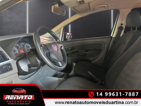 FIAT Punto 1.4 FLEX 4P, Foto 7