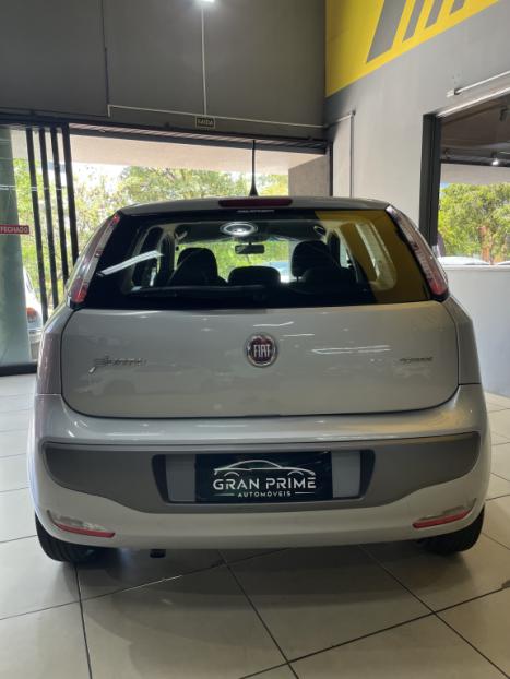 FIAT Punto 1.6 16V 4P FLEX ESSENCE DUALOGIC AUTOMATIZADO, Foto 5