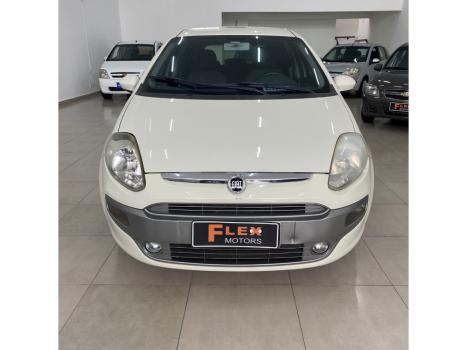 FIAT Punto 1.6 16V 4P FLEX ESSENCE DUALOGIC AUTOMATIZADO, Foto 2