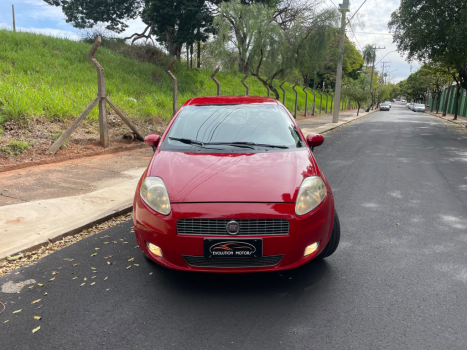 FIAT Punto 1.6 16V 4P ESSENCE FLEX, Foto 2