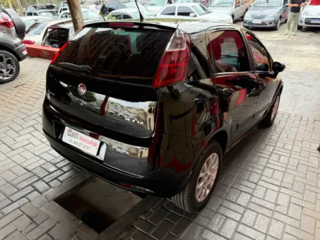 FIAT Punto 1.8 4P HLX FLEX, Foto 6 FIAT Punto 1.8 4P HLX FLEX, Foto 6