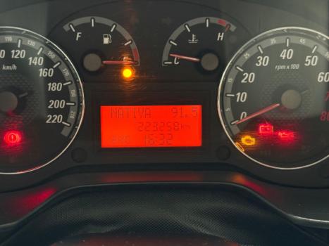 FIAT Punto 1.8 4P HLX FLEX, Foto 9 FIAT Punto 1.8 4P HLX FLEX, Foto 9