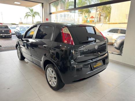 FIAT Punto 1.8 4P HLX FLEX, Foto 6