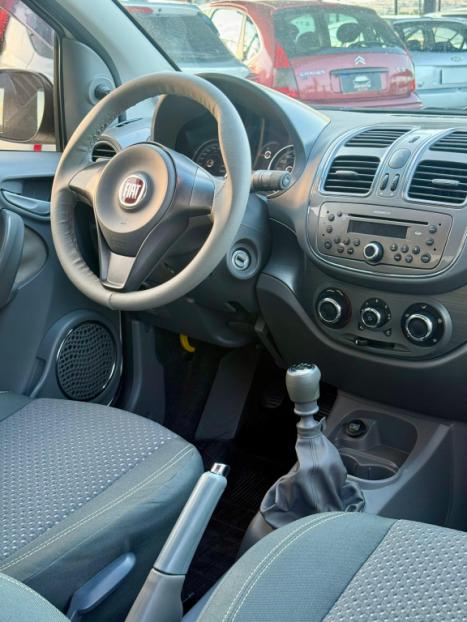 FIAT Siena 1.6 16V 4P ESSENCE FLEX, Foto 2