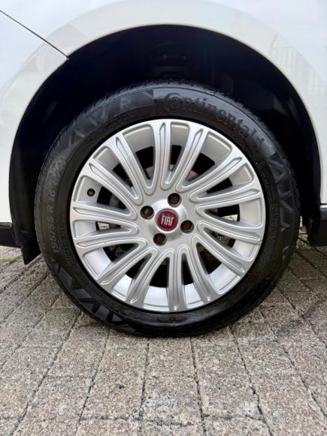 FIAT Siena 1.6 16V 4P ESSENCE FLEX, Foto 3