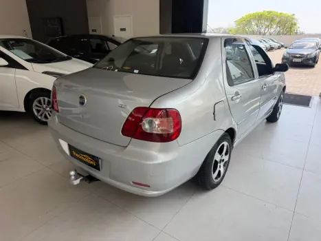 FIAT Siena 1.8 4P HLX FLEX, Foto 6