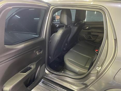 FIAT Strada 1.0 12V TURBO 200 FLEX ULTRA CABINE DUPLA AUTOMÁTICO CVT, Foto 14 FIAT Strada 1.0 12V TURBO 200 FLEX ULTRA CABINE DUPLA AUTOMÁTICO CVT, Foto 14