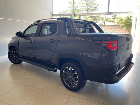 FIAT Strada 1.0 12V TURBO 200 FLEX ULTRA CABINE DUPLA AUTOM�TICO CVT, Foto 4