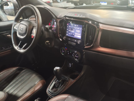 FIAT Strada 1.0 12V TURBO 200 FLEX RANCH CABINE DUPLA CVT AUTOM�TICO, Foto 14