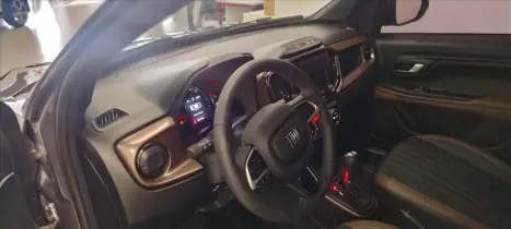 FIAT Strada 1.0 12V TURBO 200 FLEX RANCH CABINE DUPLA CVT AUTOM�TICO, Foto 9