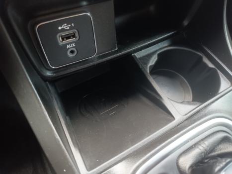 FIAT Strada 1.3 4P FIREFLY FLEX VOLCANO CABINE DUPLA AUTOM�TICO, Foto 15