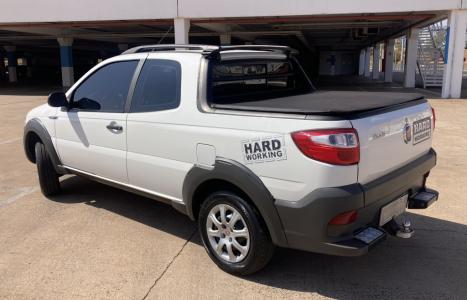 FIAT Strada 1.4 3P FLEX HARD WORKING CABINE DUPLA, Foto 3 FIAT Strada 1.4 3P FLEX HARD WORKING CABINE DUPLA, Foto 3