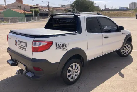 FIAT Strada 1.4 3P FLEX HARD WORKING CABINE DUPLA, Foto 4 FIAT Strada 1.4 3P FLEX HARD WORKING CABINE DUPLA, Foto 4