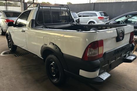FIAT Strada 1.6 16V FLEX TREKING E.TORQ CABINE SIMPLES, Foto 3