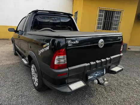 FIAT Strada 1.8 16V FLEX ADVENTURE CABINE ESTENDIDA, Foto 4 FIAT Strada 1.8 16V FLEX ADVENTURE CABINE ESTENDIDA, Foto 4