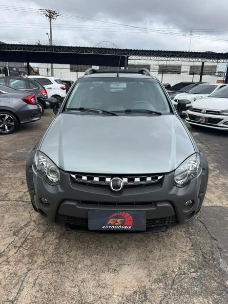 FIAT Strada 1.8 16V FLEX ADVENTURE CABINE DUPLA, Foto 2