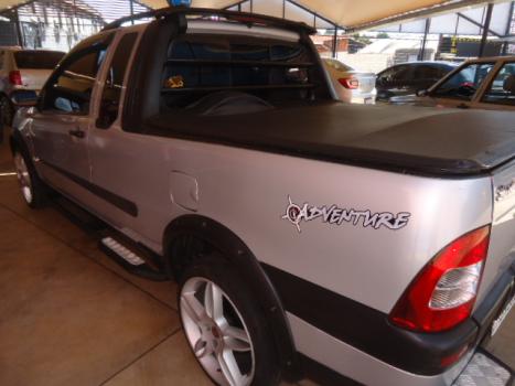 FIAT Strada 1.8 16V FLEX ADVENTURE CABINE ESTENDIDA, Foto 4