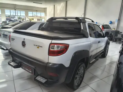 FIAT Strada 1.8 16V FLEX ADVENTURE LOCKER CABINE DUPLA, Foto 6