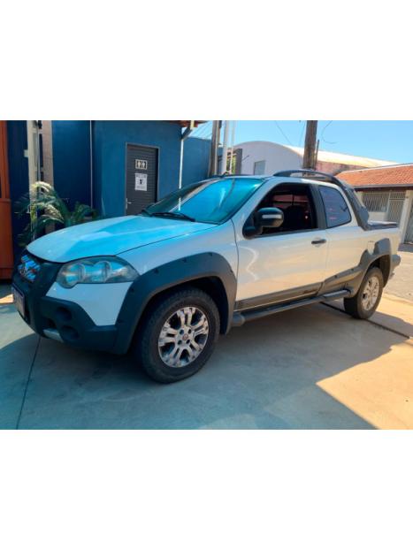 FIAT Strada 1.8 16V FLEX ADVENTURE CABINE DUPLA, Foto 2