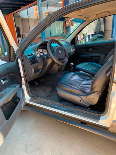 FIAT Strada 1.8 16V FLEX ADVENTURE CABINE DUPLA, Foto 6