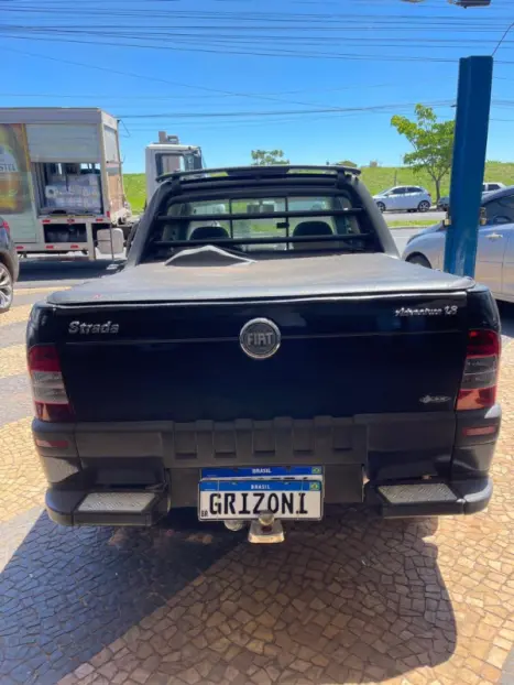 FIAT Strada 1.8 FLEX ADVENTURE CABINE ESTENDIDA, Foto 6