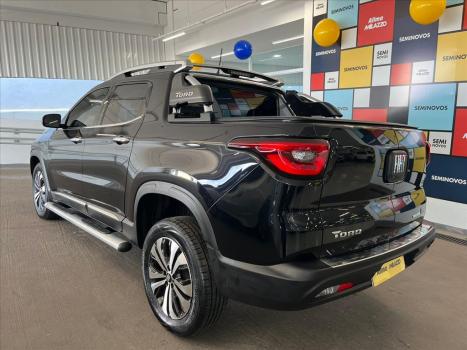 FIAT Toro 1.3 16V 4P FLEX 270 TURBO VOLCANO AUTOMTICO, Foto 4