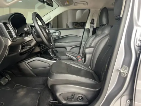 FIAT Toro 1.3 16V 4P FLEX 270 TURBO VOLCANO AUTOMTICO, Foto 9