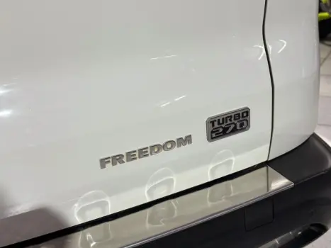 FIAT Toro 1.3 16V 4P FLEX 270 TURBO FREEDOM AUTOM�TICO, Foto 8