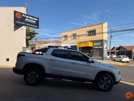 FIAT Toro 1.3 16V 4P FLEX 270 TURBO FREEDOM AUTOM�TICO, Foto 2