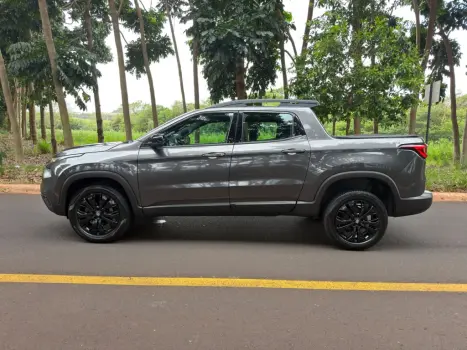 FIAT Toro 1.3 16V 4P FLEX 270 TURBO VOLCANO AUTOMÁTICO, Foto 3