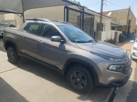 FIAT Toro 1.8 16V 4P FLEX FREEDOM AUTOMTICO, Foto 2
