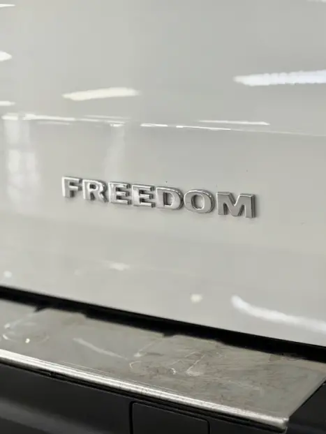 FIAT Toro 1.8 16V 4P FLEX FREEDOM AUTOMTICO, Foto 2