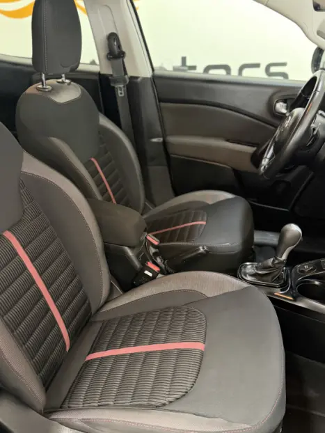 FIAT Toro 1.8 16V 4P FLEX FREEDOM AUTOMTICO, Foto 13