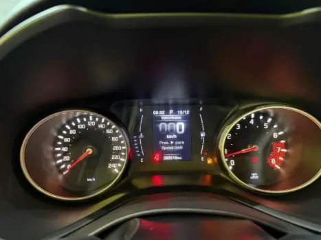 FIAT Toro 1.8 16V 4P FLEX FREEDOM AUTOM�TICO, Foto 11