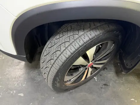 FIAT Toro 1.8 16V 4P FLEX FREEDOM AUTOM�TICO, Foto 12