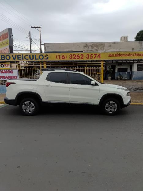 FIAT Toro 1.8 16V 4P FLEX FREEDOM AUTOM�TICO, Foto 3
