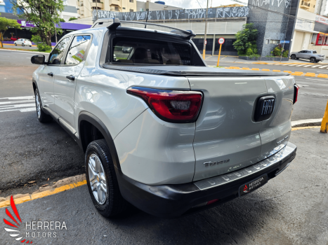 FIAT Toro 1.8 16V 4P FLEX FREEDOM AUTOM�TICO, Foto 3