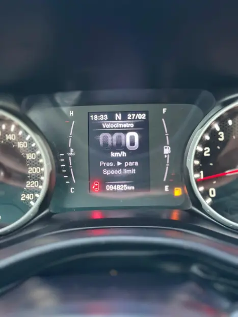 FIAT Toro 1.8 16V 4P FLEX FREEDOM AUTOM�TICO, Foto 6